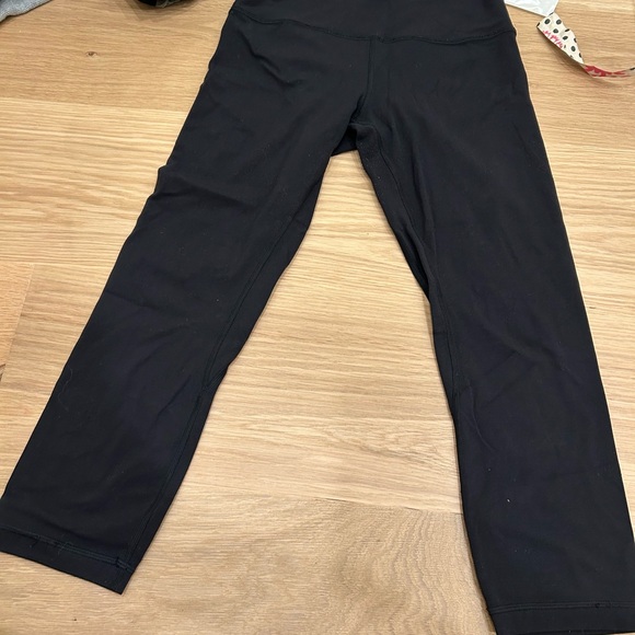 Lululemon sz 6 Align 21” leggings - Picture 1 of 3